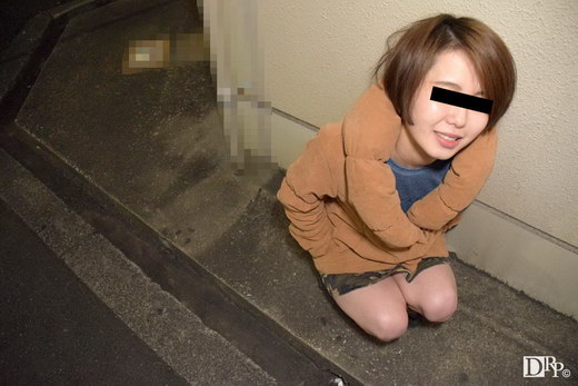 素人ガチナンパ ～押しに弱い学生さんに報酬あげるから素股してと誘ってみました～ 井森まな