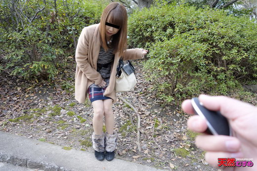 飛びっこ散歩 ～人が多い公園でおもちゃ遊び～ 小嶋ゆき