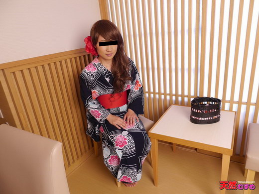 ガッ尻 ～告白！夏の日のアナル初体験～ 篠原仁美