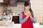 羽奈美すず【はなみすず】 いやらしすぎる料理研究家～アナタのソーセージ、しゃぶらせて！～